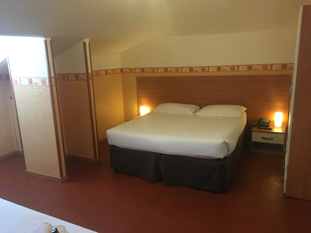 Hotel Liberty 산레모 외부 사진