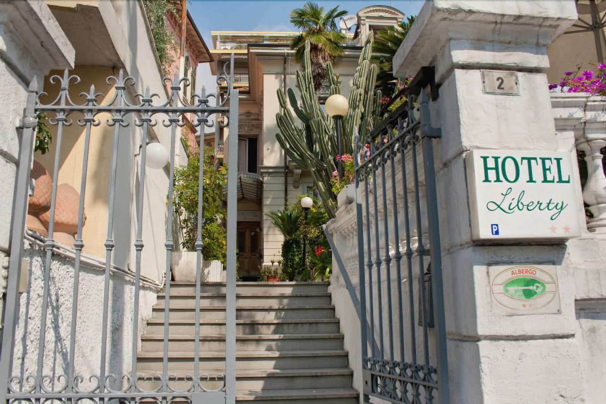 Hotel Liberty 산레모 외부 사진